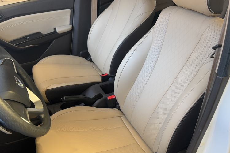 Used Baojun 310W 2020 1.5L Automatic Enjoyment Version China VI Emission Standard
