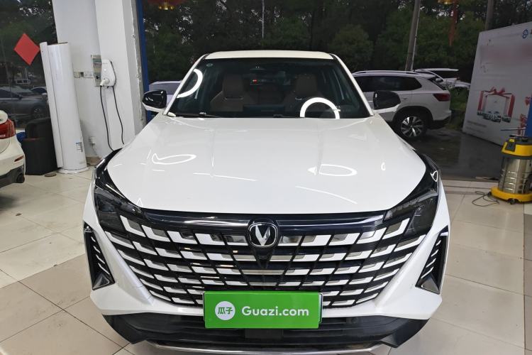 Used CHANGAN UNI-Z New Energy 2024 Blue Whale Smart Electric iDD 125km Beyond Edition Front