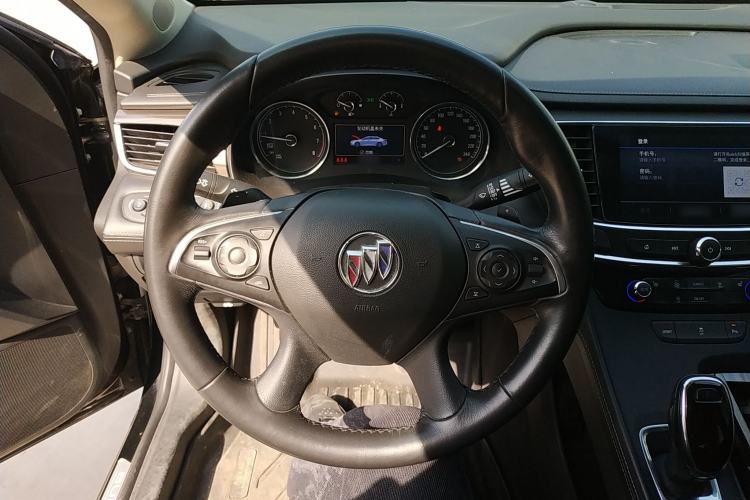 Used Buick LaCrosse 2022 652T Luxury Version Steering Wheel