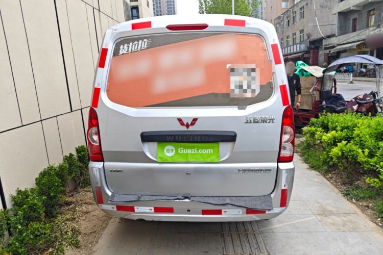Used Wuling Rongguang 2021 1.5L Extended Basic Window-Sealed 5-Seat L3C Car Rear