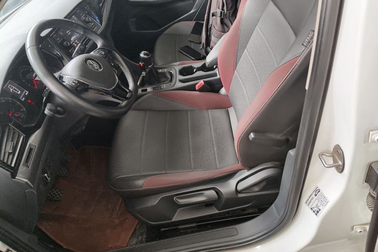 Used Volkswagen Bora 2020 1.5L Manual Comfort Version
