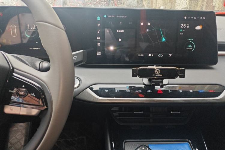 Used CHANGAN Ruicheng PLUS 2023 1.5T DCT Prestige Edition
