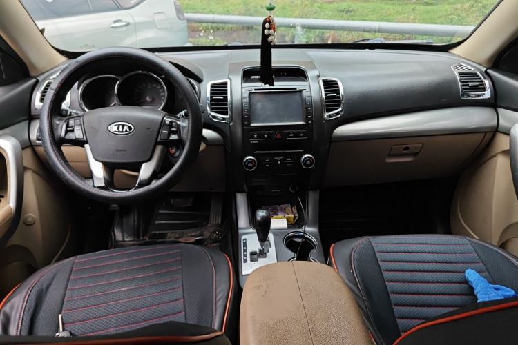 Used Kia Sorento 2012 2.4L Gasoline Comfort Edition