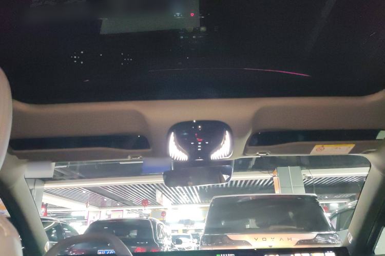 Used VOYAH PASSION 2024 PHEV Four-Wheel Drive Ultra-Long Range Flagship Model