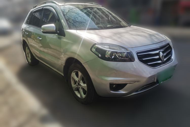 Used Renault Koleos 2012 2.5L 4x4 Comfort Edition with Navigation