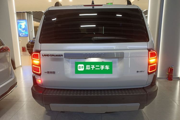 Used Toyota Prado 2024 2.4T All-Terrain TX Version 5 Seats Rear