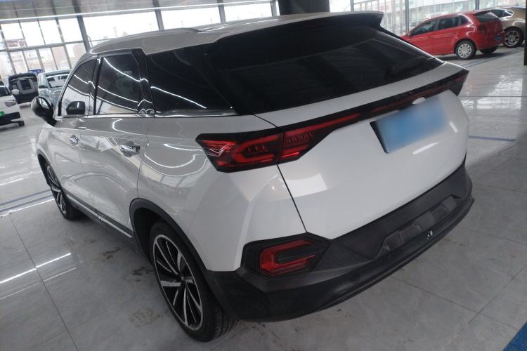 Used Bestune T77 2019 230 TID Automatic Prestige Version China V