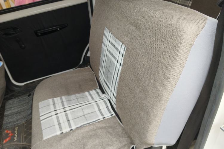 Used Wuling Hongguang 2019 1.5L S Basic Version China VI Standard LAR Left Rear Seat