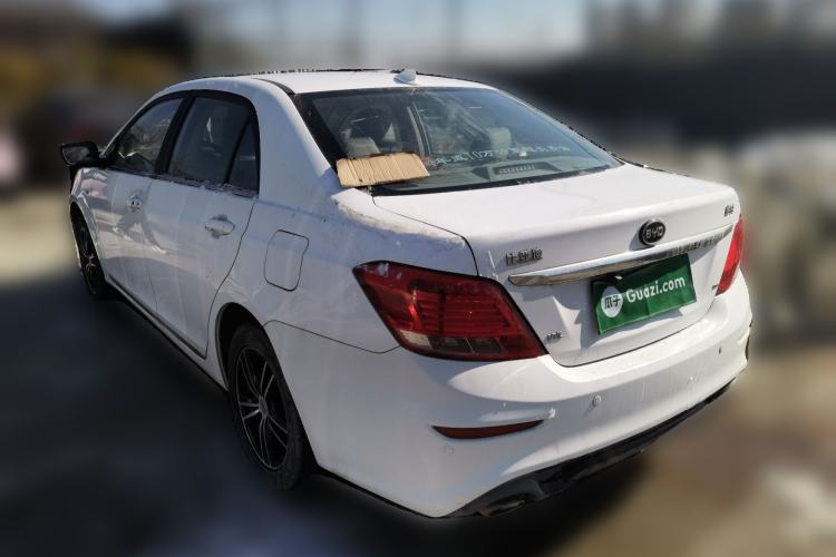 Used BYD Surui 2015 1.5L Manual Luxury Model
