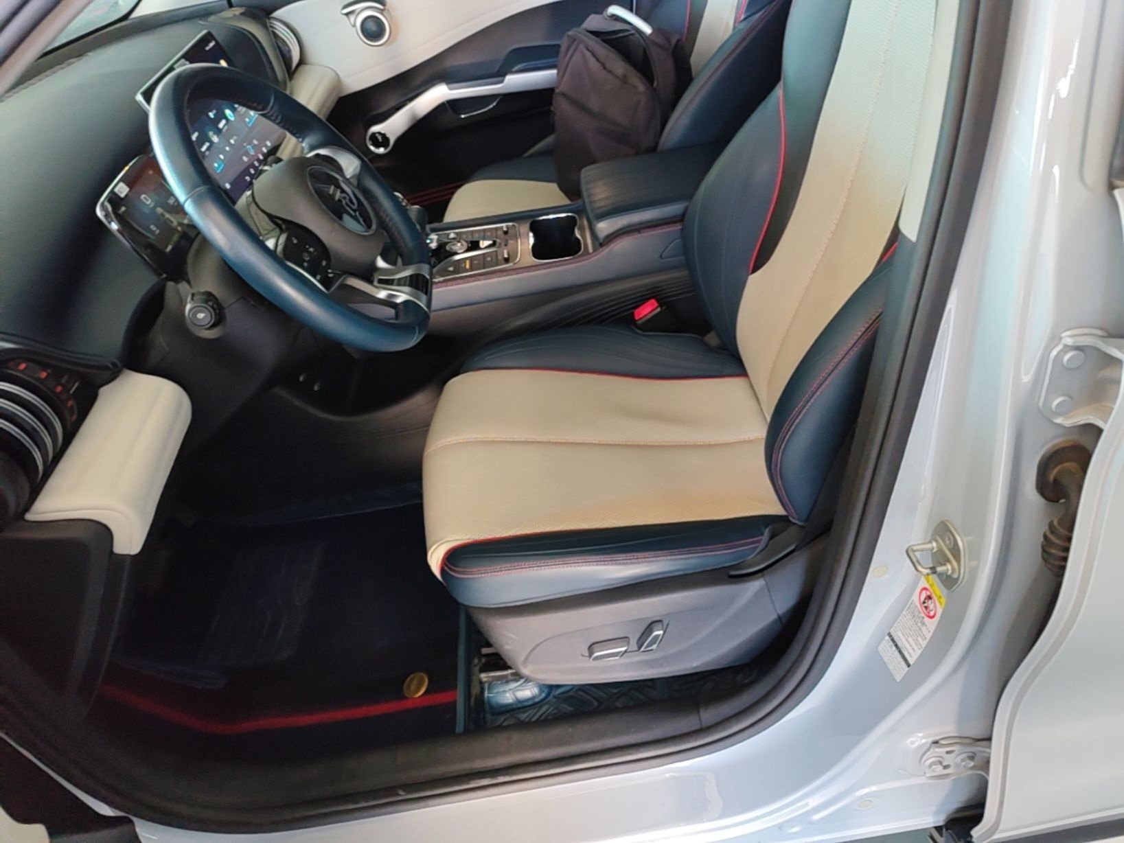 BYD Yuan PLUS 2022 510 km Luxury Version — снимка 17