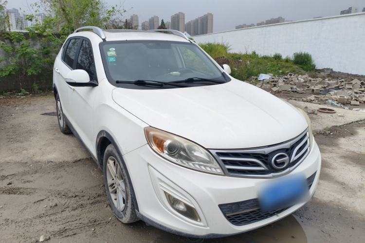 Used GAC Trumpchi GS5 2013 2.0L Automatic Two-Wheel Drive Light Interior Special Edition
