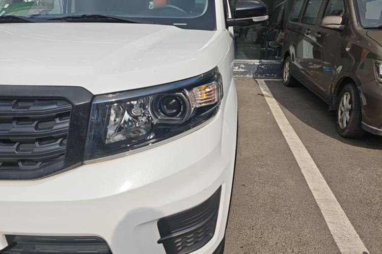 Used CHANGAN OSHAN X70A 2019 1.5L Manual Basic Version China VI Standard Left Front Headlight