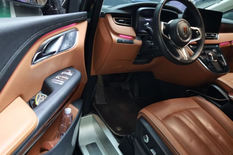 Used Hongqi HQ9 2023 2.0T Smart Connect Flagship Edition Driver Seat