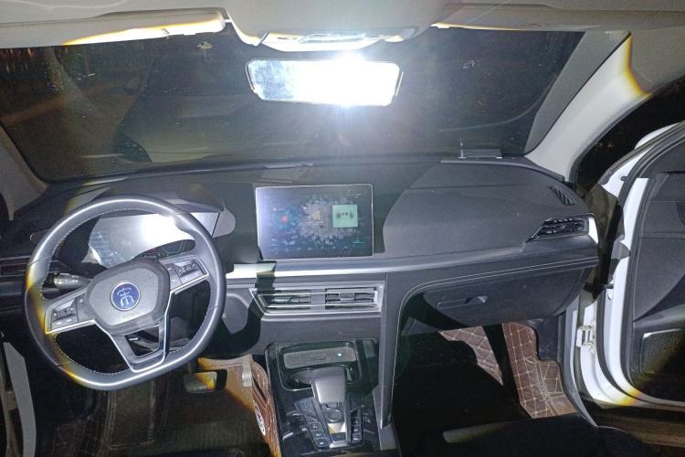 Used BYD Song Pro 2019 1.5T Automatic Elite Edition Center Console