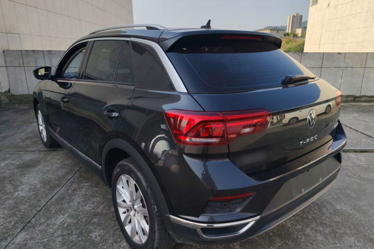 Used Volkswagen T-ROC 2021 280TSI DSG Two-Wheel Drive Elite Connect Edition
