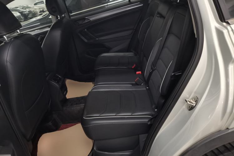 Used Volkswagen Tiguan L 2021 330TSI Automatic Two-Wheel Drive R-Line Flagship Edition
