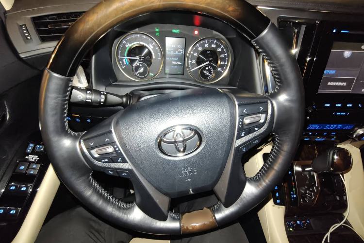Used Toyota Alphard 2019 Dual-Engine 2.5L Luxury Edition Steering Wheel