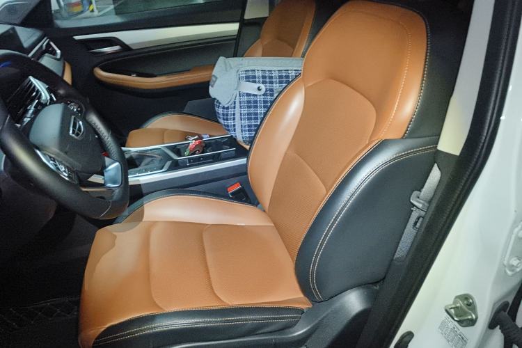 Used Geely Auto Vision X6 2020 1.4T CVT Luxury Edition
