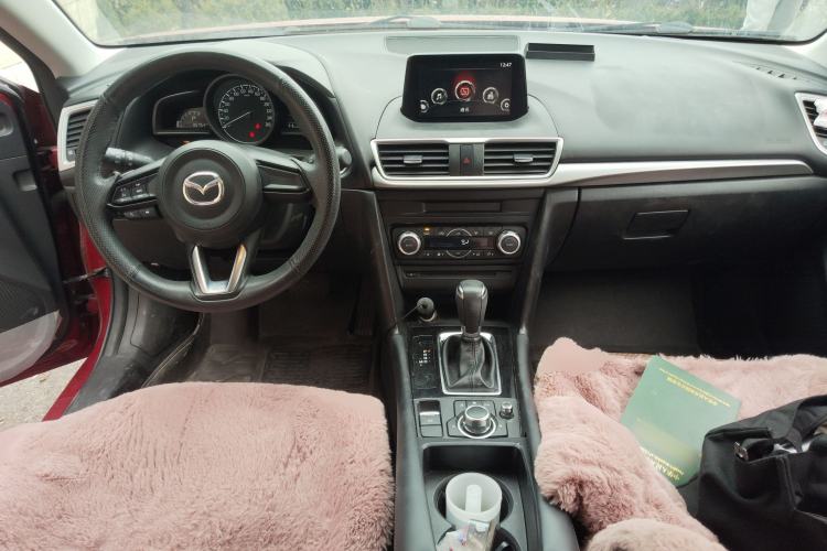 Used Mazda Mazda 3 Axela 2017 Sedan 1.5L Automatic Luxury Model Emission Standard China V
