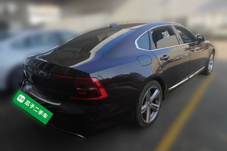 Used Volvo S90 2017 T4 Zhiyuan Edition