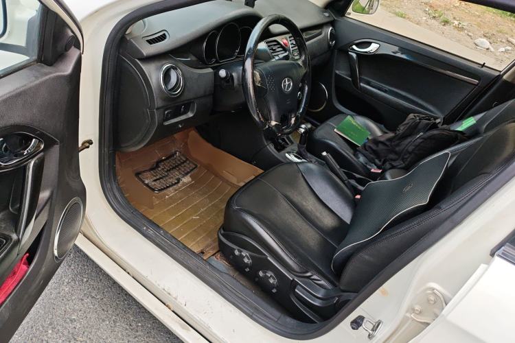 Used JAC Group Heyue 2011 1.8L Automatic Luxury Business Model Driver Seat