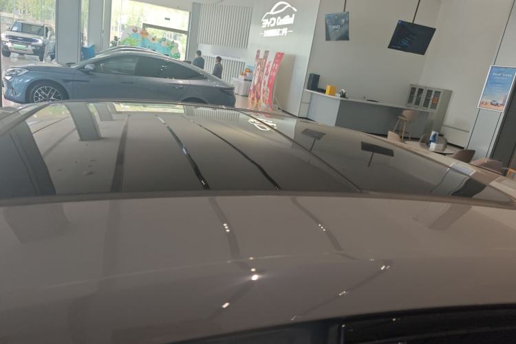 Used BYD Han 2025 DM-i Intelligent Driving Edition 125KM LiDAR Flagship Model Roof