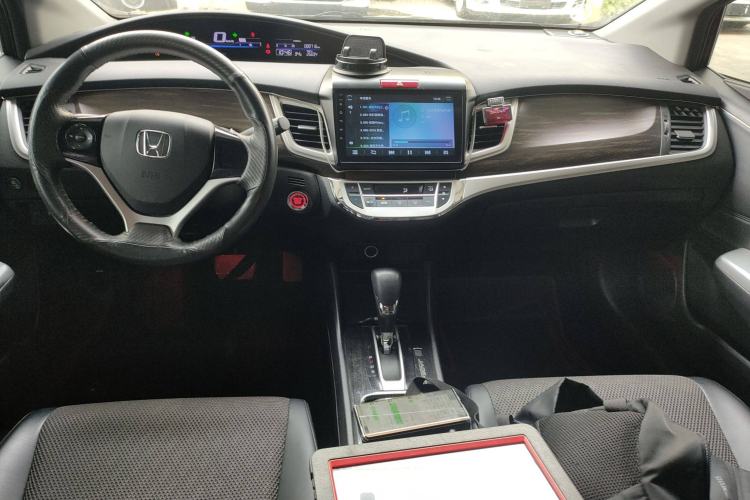 Used Honda Jade 2017 1.8L automatic Comfort version 5 seats