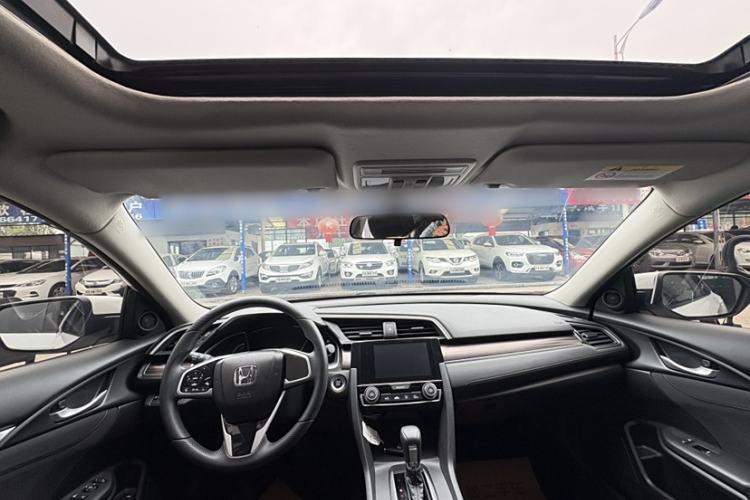 Used Honda Civic 2019 220TURBO CVT Dynamic Edition China VI
