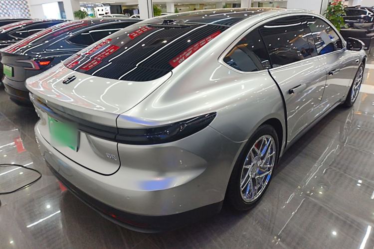 Used Nio ET7 2024 75 kWh Executive Edition
