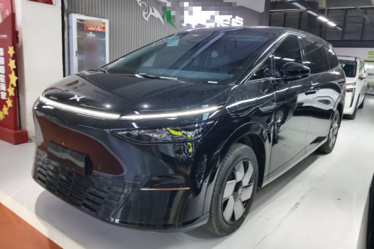 Used XPeng X9 2024 702 Ultra-Long Range Pro