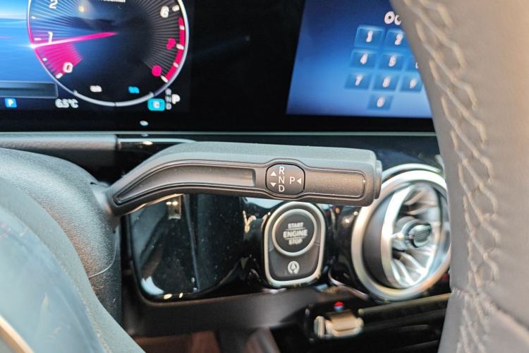 Used Mercedes-Benz GLA 2025-Year Restyled GLA 220
