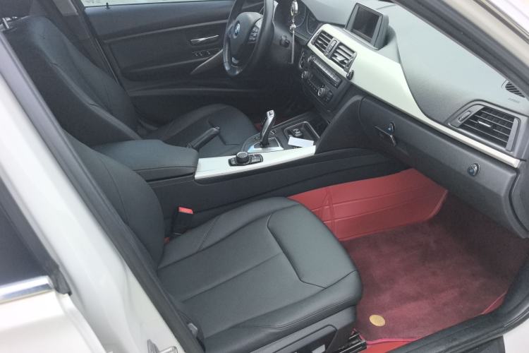 Used BMW 3 Series 2015 320Li Fashion Model