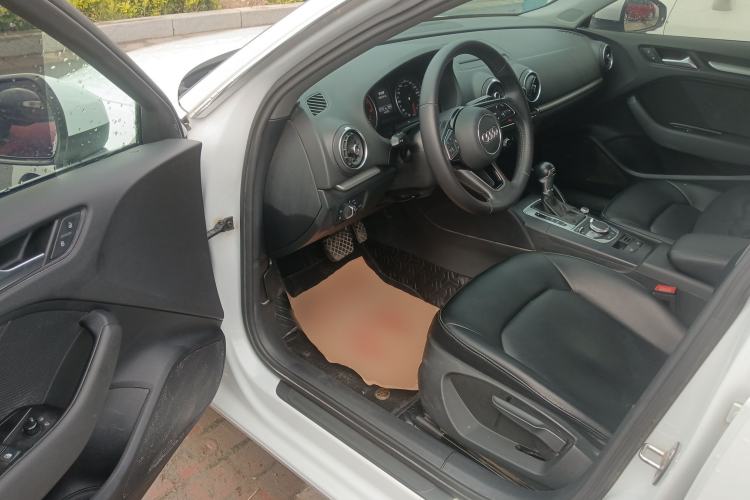 Used Audi A3 2018 30th Anniversary Edition Sportback 35 TFSI Ambition Model Driver Seat