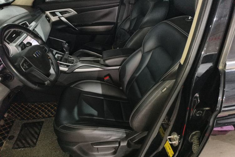 Used Geely Auto Emgrand X7 Sport 2016 2.0L Manual Smart Connect Version