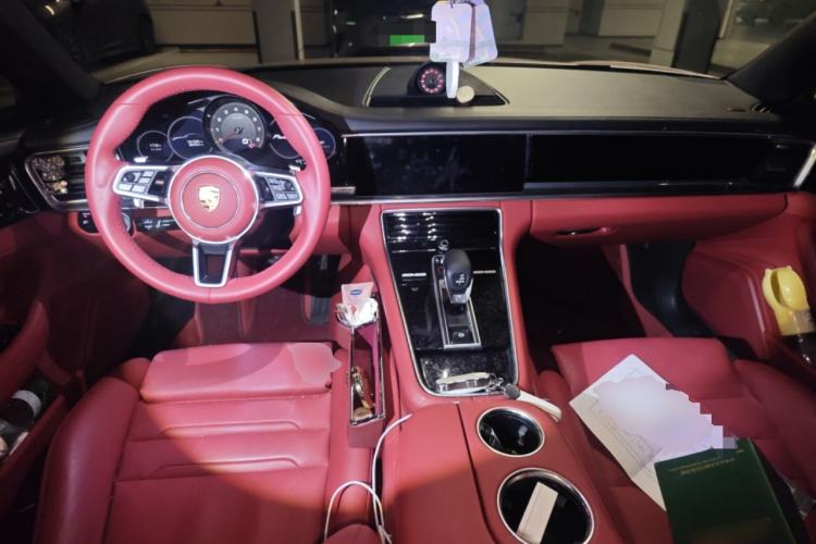 Used Porsche Panamera 2019 Panamera 2.9T Center Console