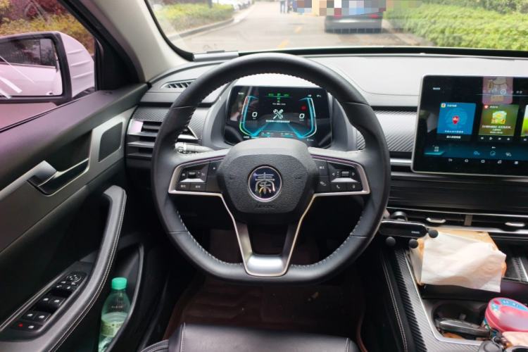 Used BYD Qin Pro New Energy 2019 DM Super Edition 1.5TI Automatic Smart Connect X-Trail Model China V Standard Steering Wheel