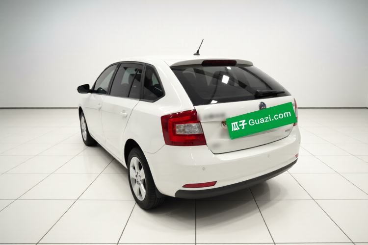Used Skoda Rapid Spaceback 2016 1.6L Automatic Chuanxing Edition

