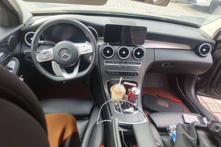 Used Mercedes-Benz C-Class 2020 Restyled C 200 L Fashion Edition Sport Version Center Console