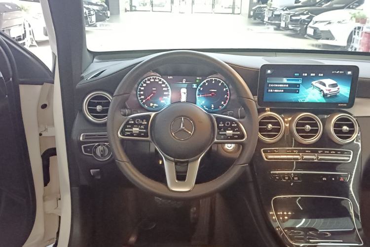 Used Mercedes-Benz GLC 2021 GLC 260 L 4MATIC Dynamic Edition