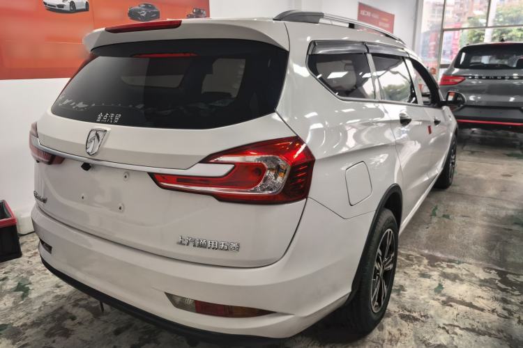 Used Baojun 310W 2018 1.5L Automatic Fashion Edition China VI
