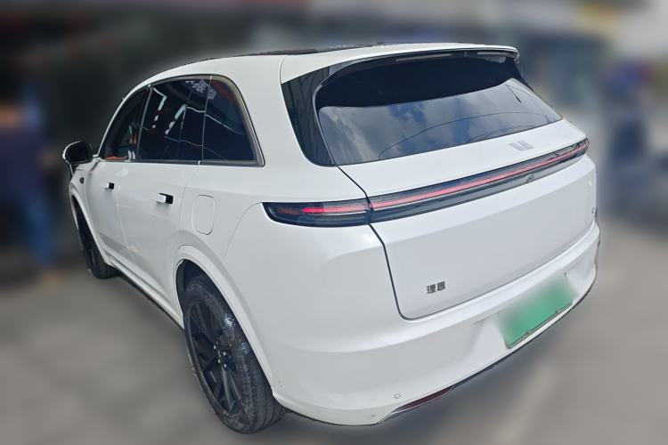 Used Li Auto L7 2023 Air model
