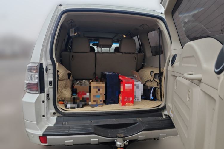 Used Mitsubishi Pajero 