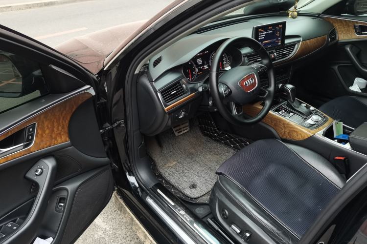 Used Audi A6L 2018 30th Anniversary Edition 35 TFSI Fashion Model