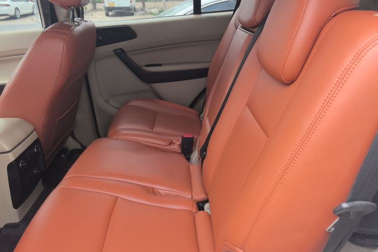 Used Ford Everest 2017 2.0T Gasoline Automatic 4x4 Elite Edition 5 Seats Left Rear Seat