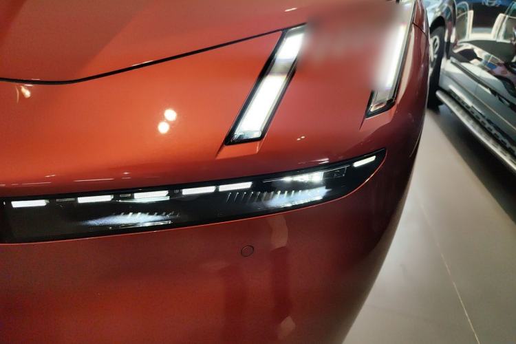 Used Lynk & Co Z10 2025 95 kWh 702 km All-Wheel Drive Intelligent Driving Ultra
