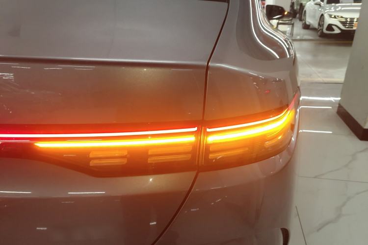 Used BYD Destroyer 05 2024 Honor Edition DM-i 120KM Luxury Model
