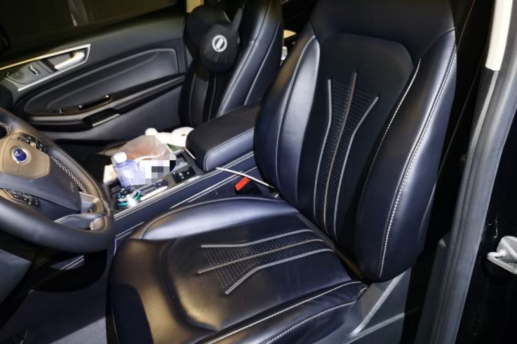 Used Ford Edge 2021 Facelifted PLUS EcoBoost 245 Two-Wheel Drive XLT 7-Seater
