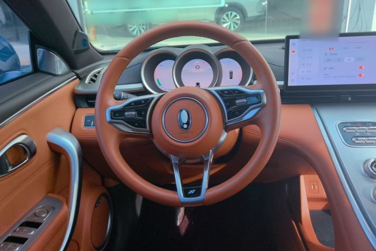 Used ORA Lightning Cat 2022 555 km Luxury Edition