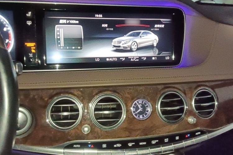 Used Mercedes-Benz S-Class 2015 S 400 L 4MATIC Audio And AC Panel