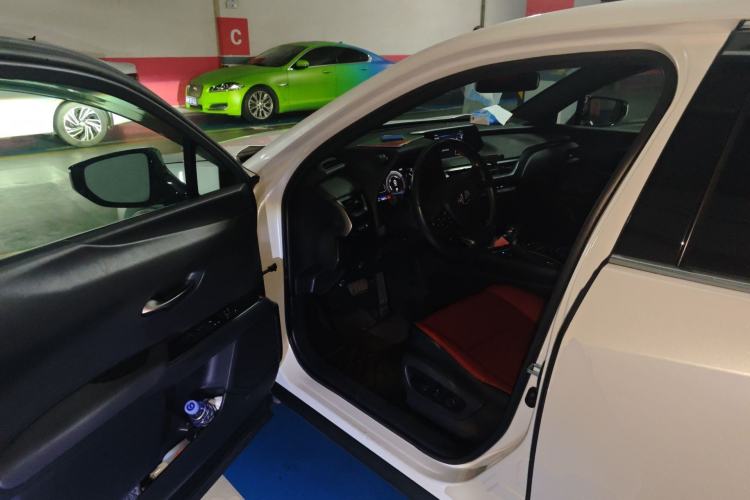 Used Lexus UX 2019 260h Explore-Cool Edition China V Standard Driver Seat